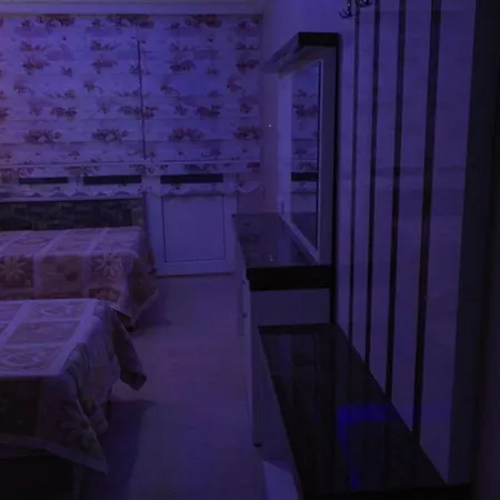 Dolphin Yunus Отель