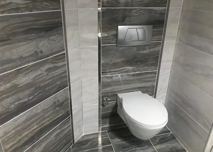 酒店 Dolphin Yunus